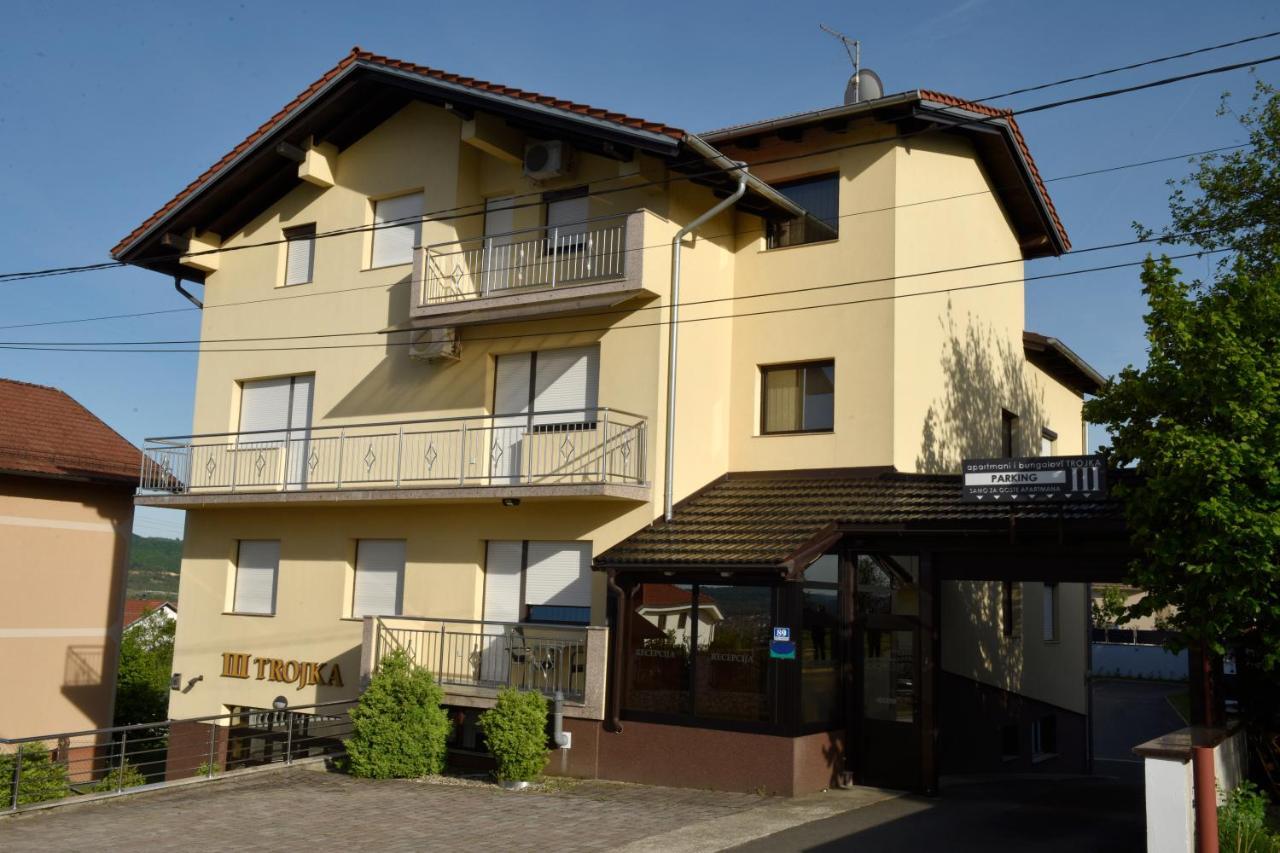 Apartmani I Bungalovi Trojka Banja Luka Exteriér fotografie