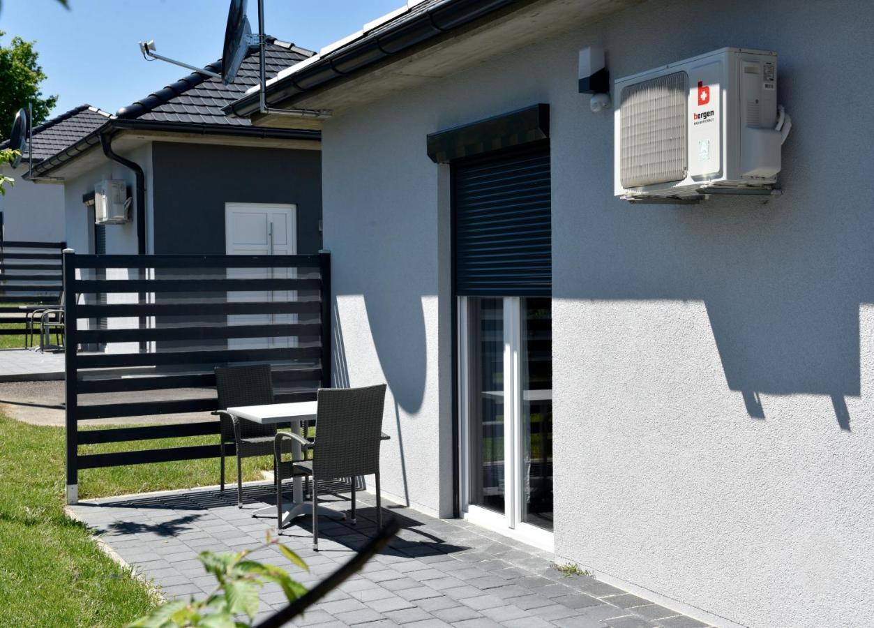 Apartmani I Bungalovi Trojka Banja Luka Exteriér fotografie