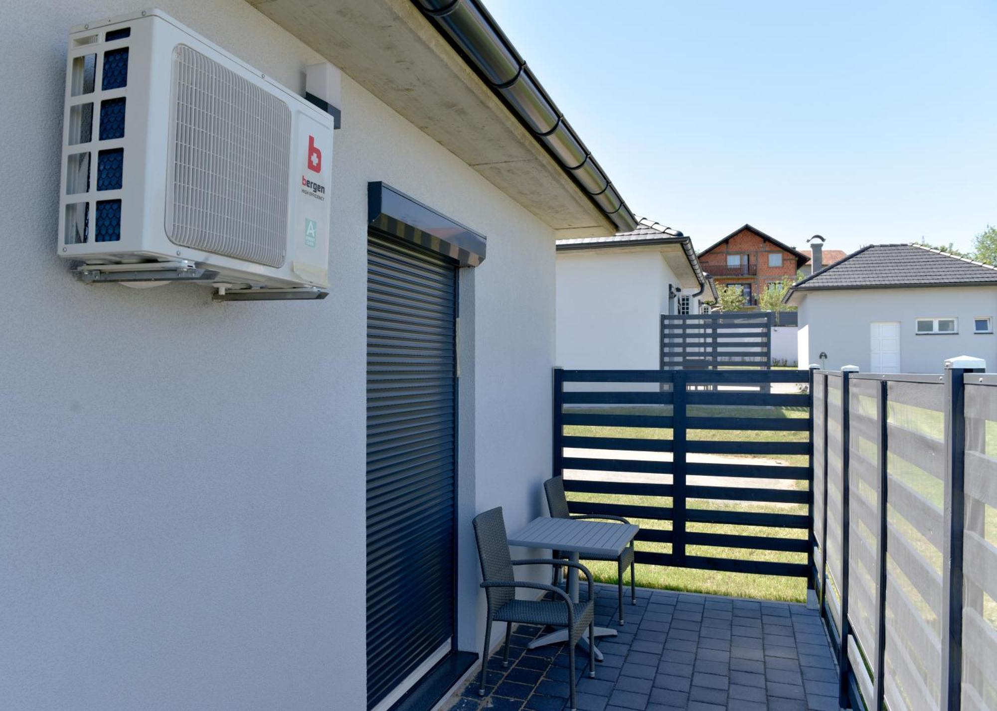 Apartmani I Bungalovi Trojka Banja Luka Pokoj fotografie