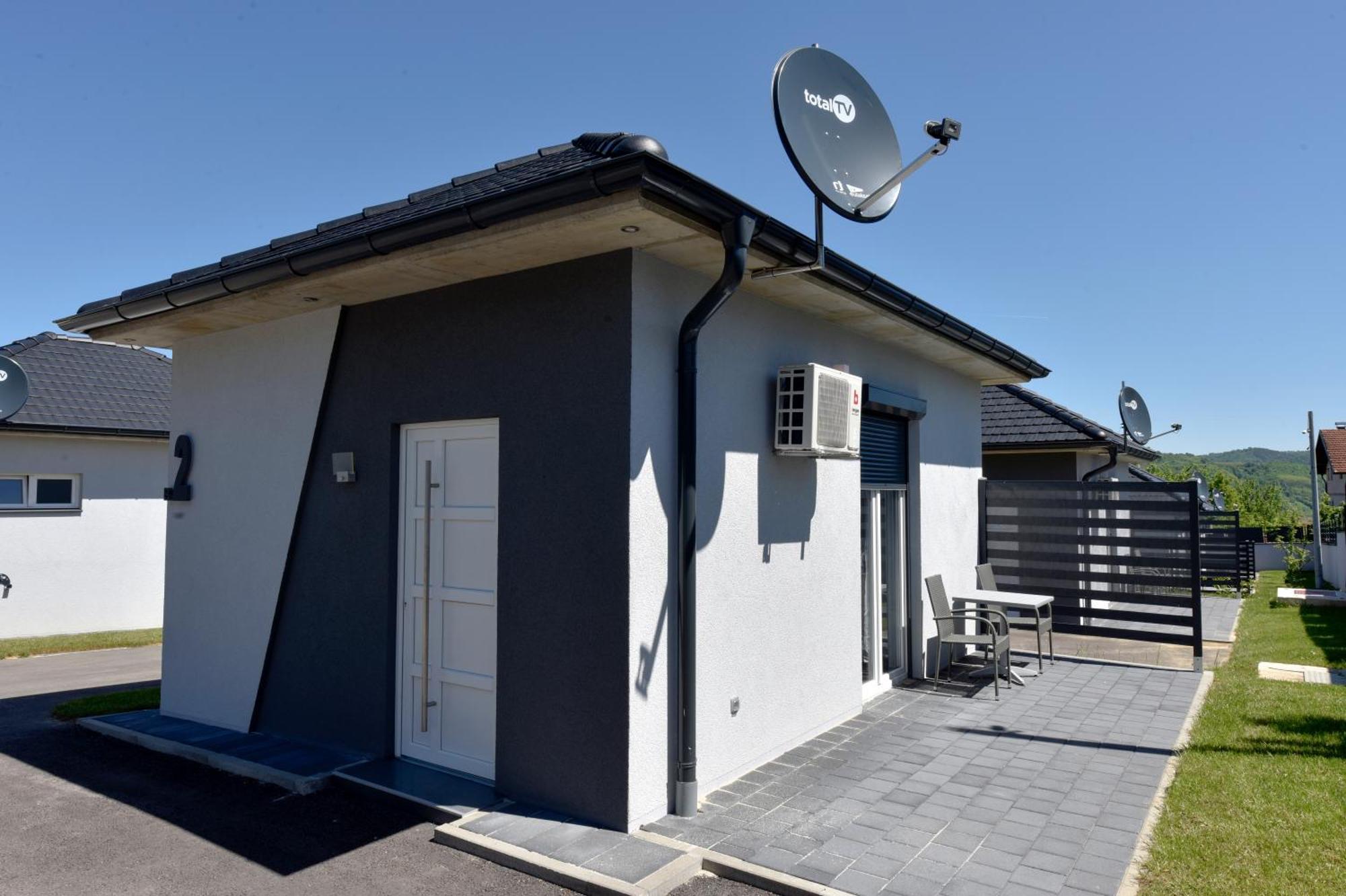 Apartmani I Bungalovi Trojka Banja Luka Pokoj fotografie